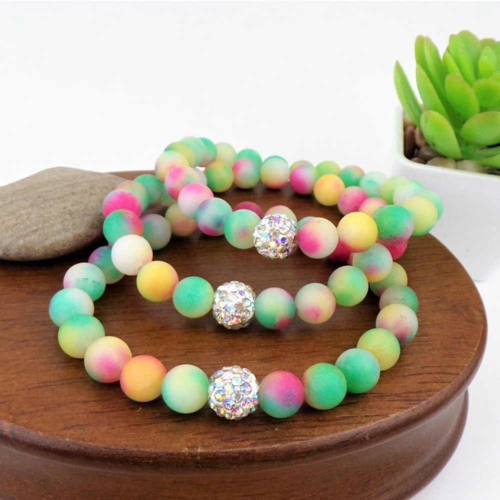Set of 3 Quartzite & Iridescent Bead Stretch Bracelet